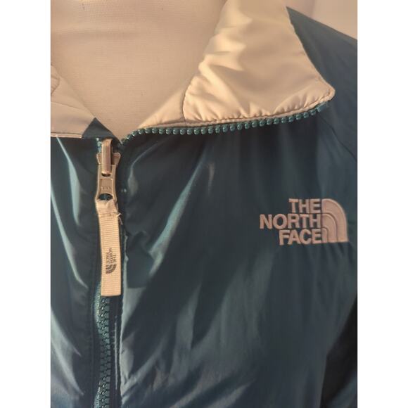 The North Face aquamarine lightweight windbreaker nylon jacket - Picture 2 of 13